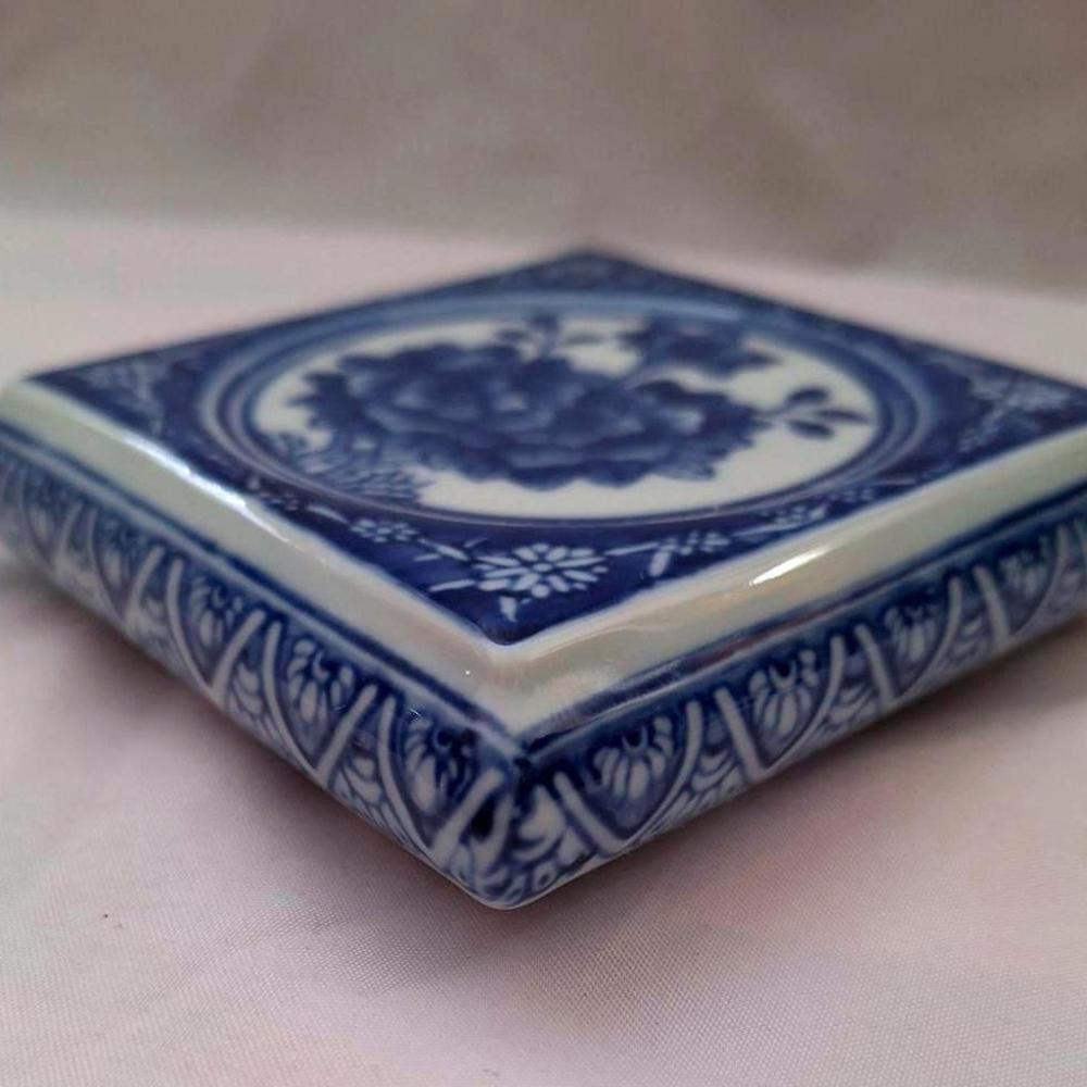 Vtg Blue/White Floral Painted China Porcelain Teapot Trivet - Picture 2 of 7